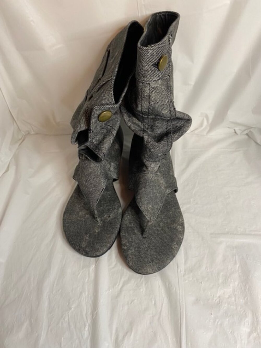 Cape Robbin Matie Y2K Denim Slouchy Thong Sandal Boots, Women's size 9